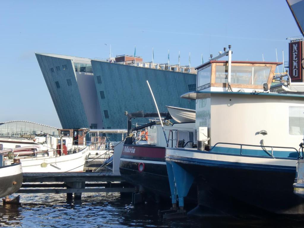 Hotelboat Fiep Амстердам Екстериор снимка